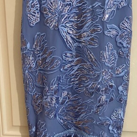 ASOS NWT Periwinkle Blue Floral Sequin Crochet Pencil Mermaid Midi Dress Size 4 - Picture 2 of 7